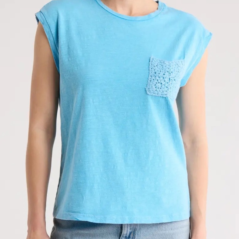 Women's Design 365 Turquoise Sleeveless w/Crochet Pocket - XS